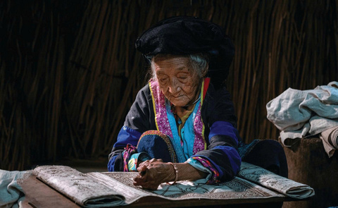 pic/news/gen-h-2223-Sung-Thi-Co639183260851250923.jpg